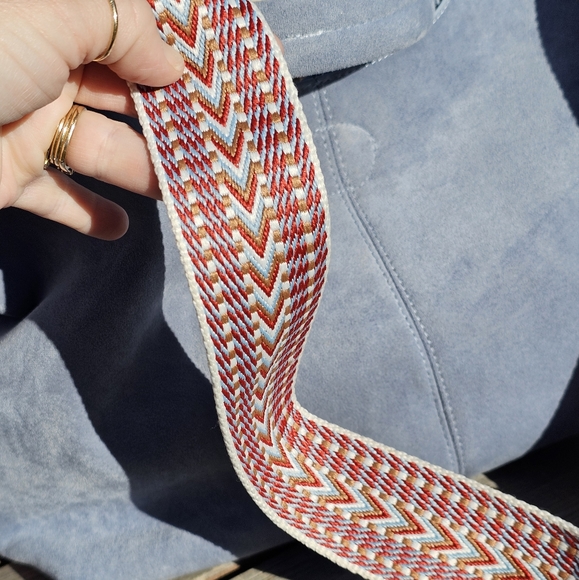 NWOT ah.dorned blue faux suede bag - Picture 6 of 7